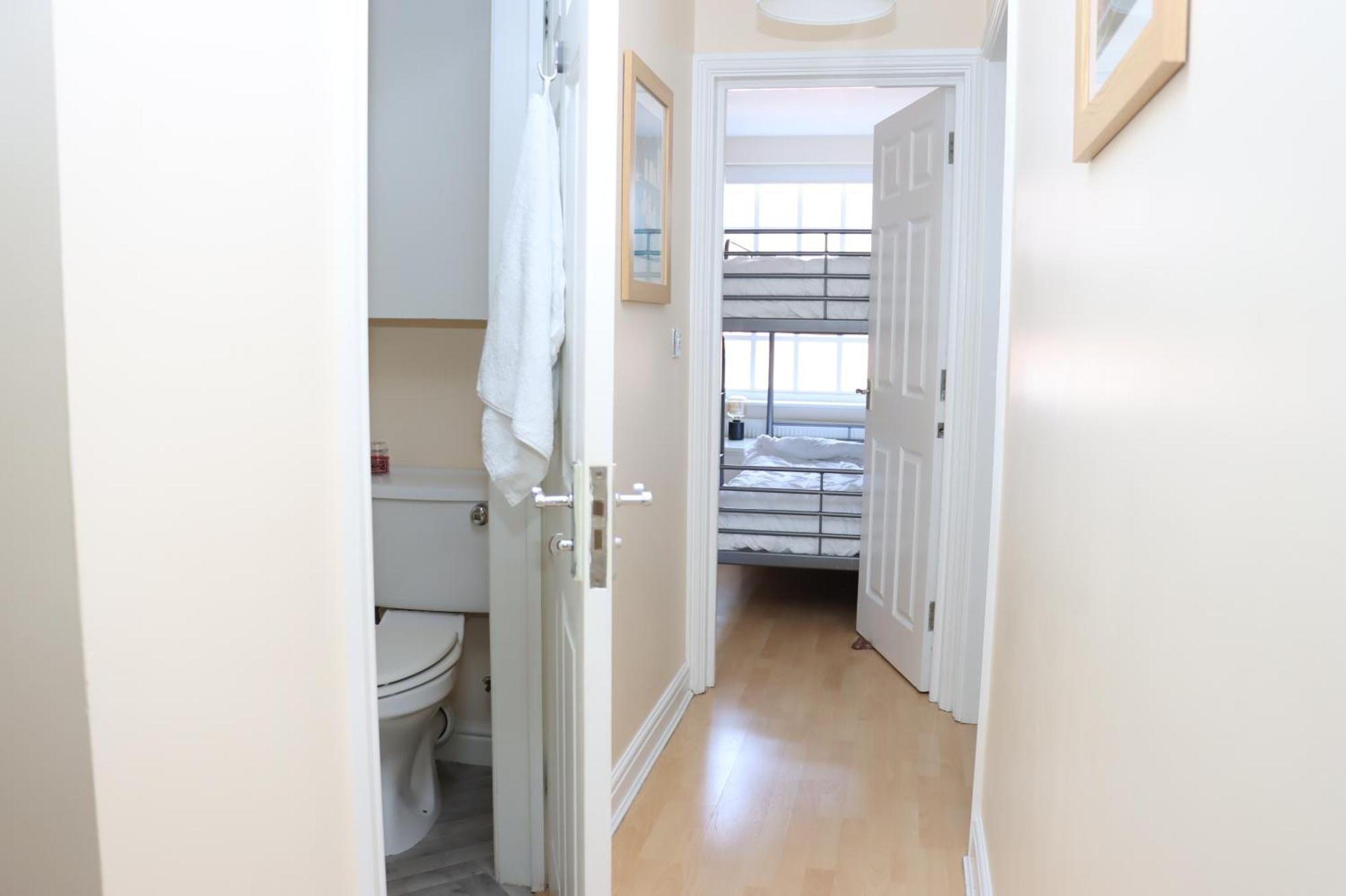 Scandinavian City Centre Apartment Worcester Esterno foto